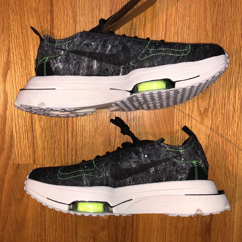 NEW! NIKE AIR ZOOM-TYPE UNISEX M-9.5 W-11